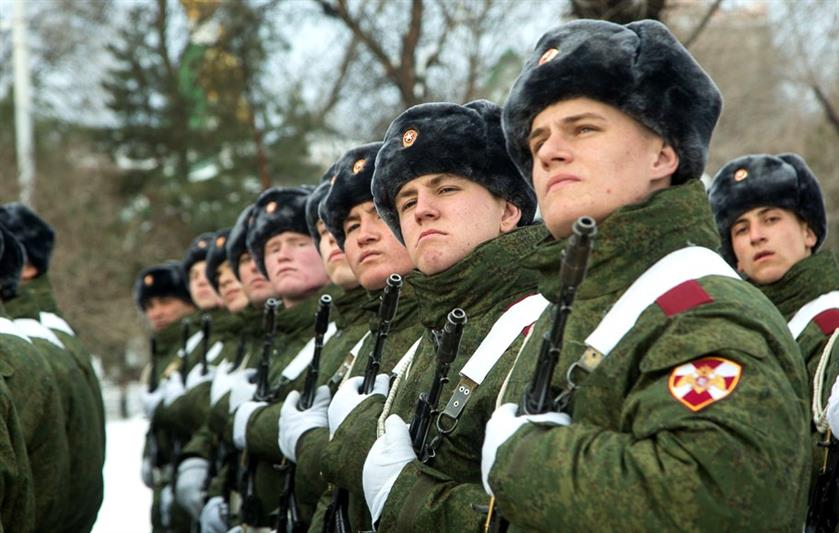 Росгвардейцы готовы к участию в параде в ознаменование 75-летия победы в Сталинградской битве
