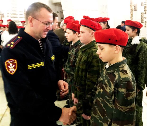 В Волгограде подписано соглашение о сотрудничестве между представителями Росгвардии и регионального отделения Юнармии
