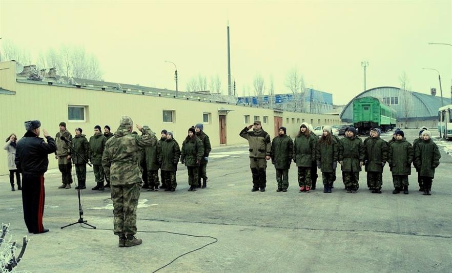СОБР Росгвардии «Вектор» разместил у себя новую смену военно-патриотического лагеря  