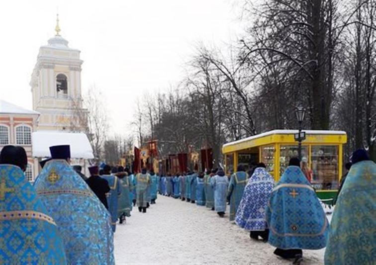 Правопорядку в ходе проведения в Северной столице молодежного крестного хода - особое внимание