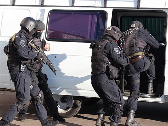Забайкальский СОБР оказал силовую поддержку полицейским при задержании организаторов незаконного игорного бизнеса