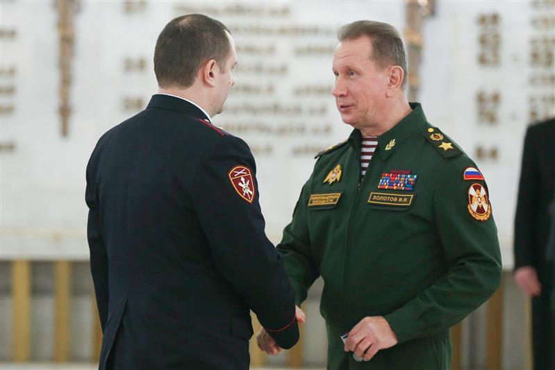 Директор Росгвардии в Волгограде вручил награды  военнослужащим и сотрудникам Южного округа