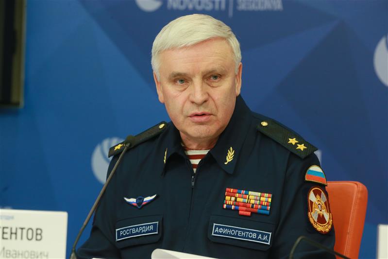 В преддверии Дня авиации Росгвардии в Москве состоялась пресс-конференция заслуженного военного лётчика генерал-лейтенанта Александра Афиногентова (видео)