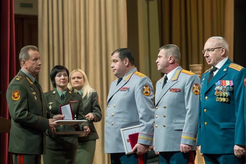 Генерал армии Виктор Золотов поздравил военнослужащих и сотрудников Росгвардии с Днем защитника Отечества (фото, видео)