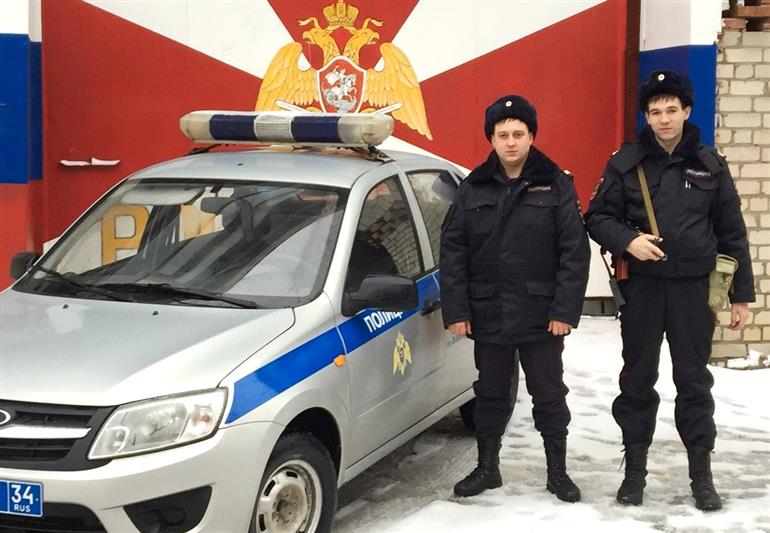 Волгоградские росгвардейцы задержали подозреваемого в грабеже