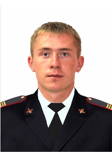 В Курской области сотрудник Росгвардии вовремя разбудил спящих жителей загоревшегося дома
