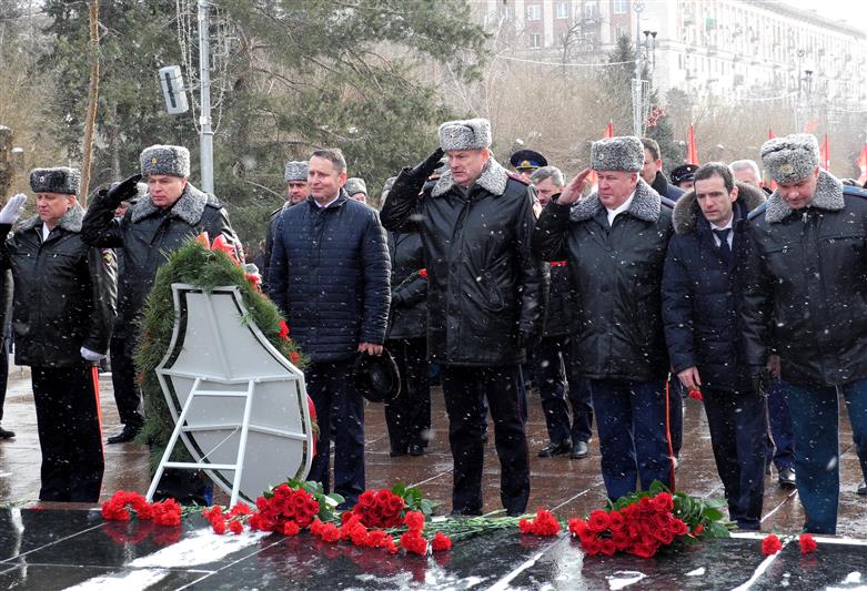 Руководитель Управления Росгвардии по Волгоградской области принял участие в памятных мероприятиях, посвященных 75-й годовщине победы в Сталинградской битве