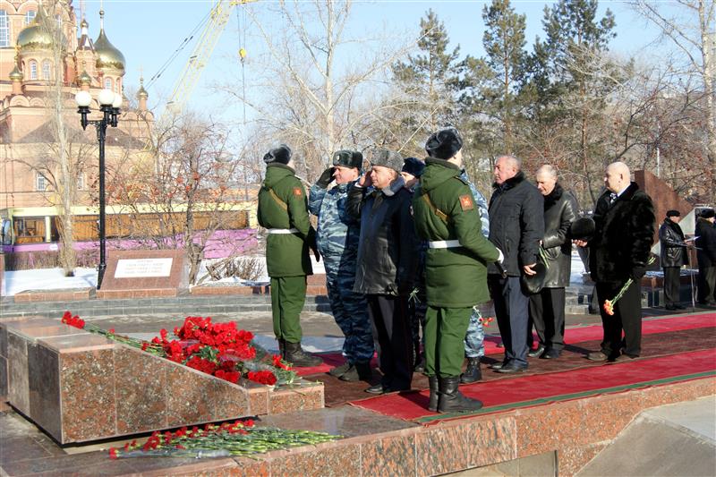 Оренбургские росгвардейцы почтили память погибших воинов-интернационалистов