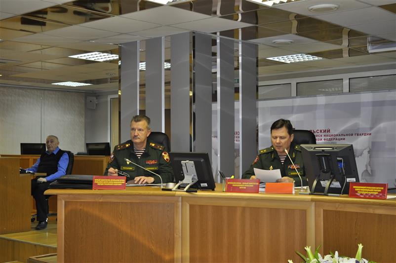 Военнослужащие калиновского соединения получили ответы на насущные вопросы по видеоконференцсвязи
