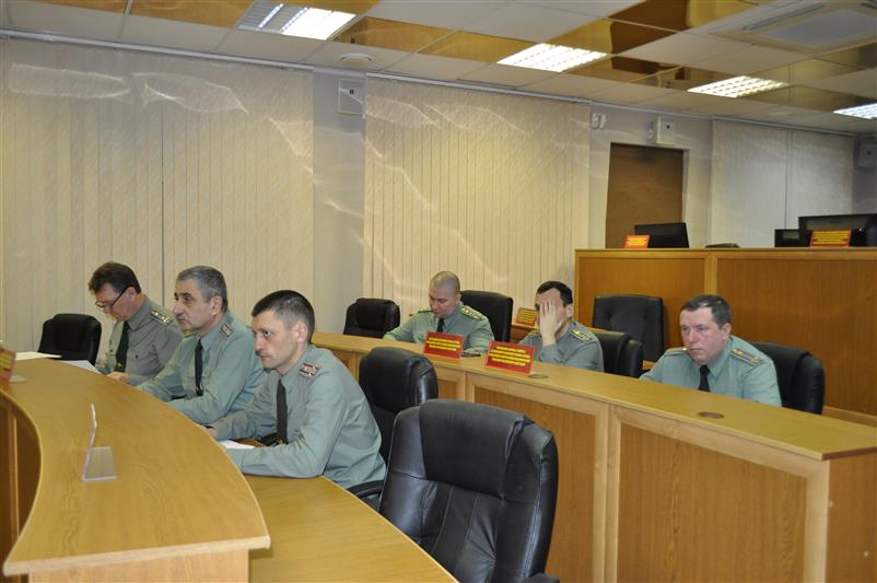 Военнослужащие калиновского соединения получили ответы на насущные вопросы по видеоконференцсвязи
