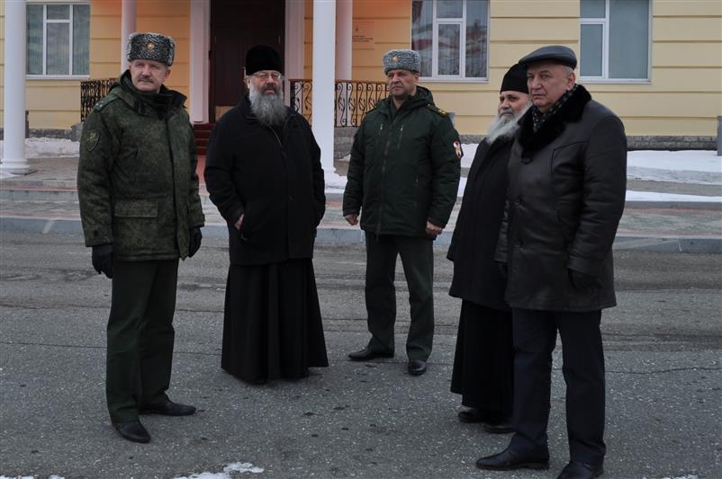 Командующий Уральским округом Росгвардии встретился с митрополитом Екатеринбургским и Верхотурским