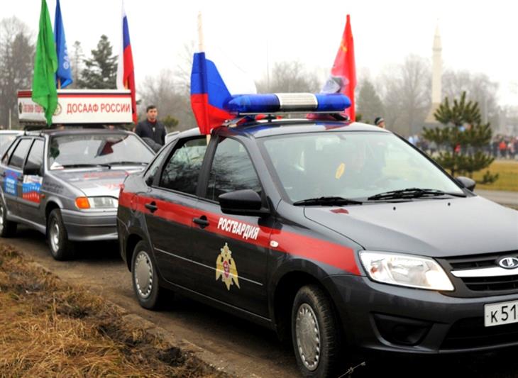 Росгвардейцы Адыгеи принимают участие в автопробеге, посвящённом 75-летию освобождения республики от немецко-фашистских захватчиков