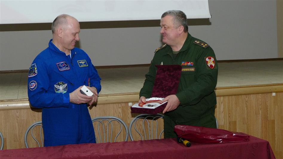 Герой России летчик-космонавт Олег Артемьев встретился с кадетами Московского президентского кадетского училища имени М.А. Шолохова