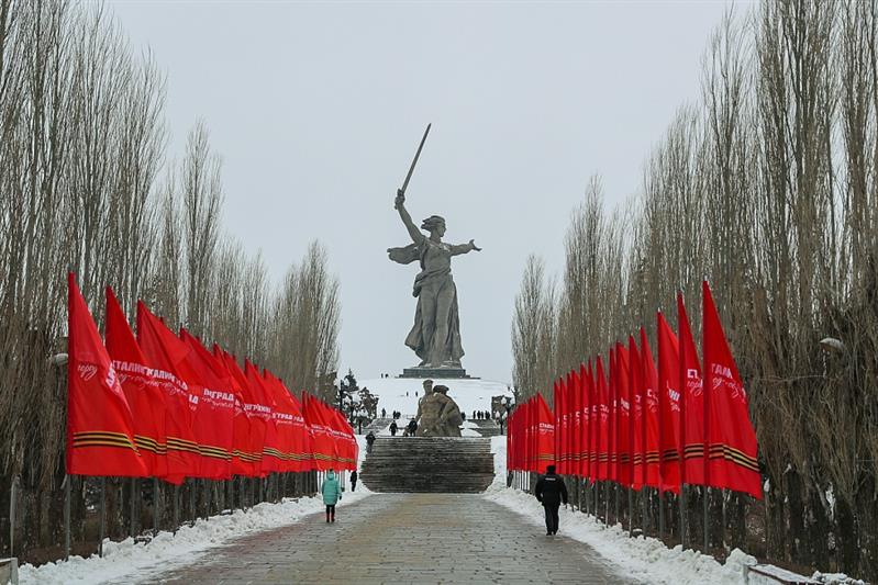 Росгвардейцы принимают участие в мероприятиях, посвященных 75-летию победы в Сталинградской битве
