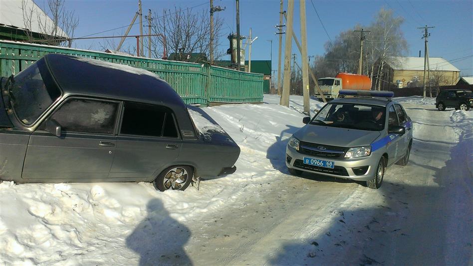 Тамбовские росгвардейцы задержали нетрезвого водителя, находившегося за рулем угнанного автомобиля