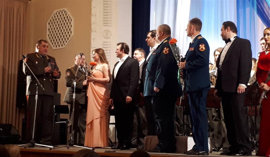 Образцово-показательный духовой оркестр Росгвардии дал концерт в Сарове (фото)