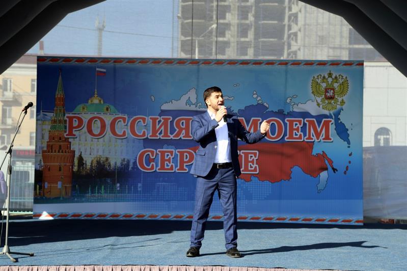 Военнослужащие и сотрудники Управления Росгвардии по Чеченской Республике обеспечили правопорядок при проведении митинг-концерта «Россия в моем сердце»