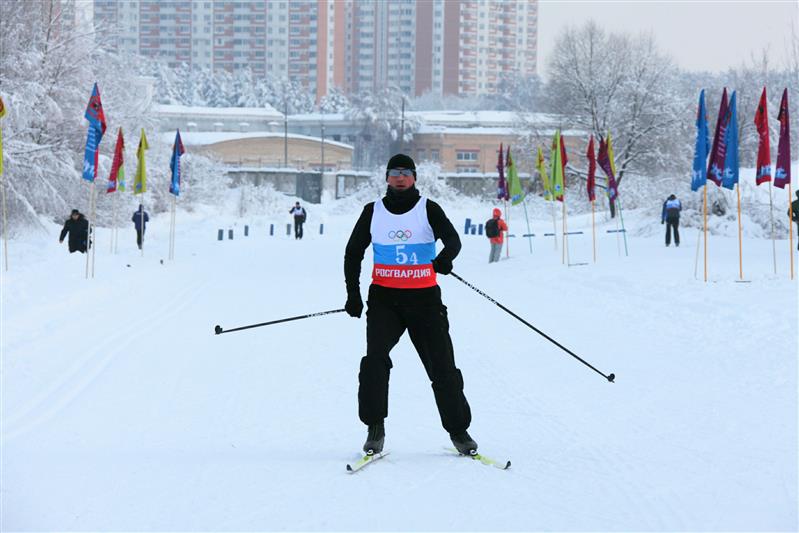 Росгвардия провела лыжную эстафету в поддержку олимпийской сборной