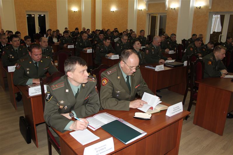 В Саратовском институте Росгвардии завершилась межвузовская научно-практическая конференция, посвященная участию войск НКВД в битвах за Сталинград и Кавказ