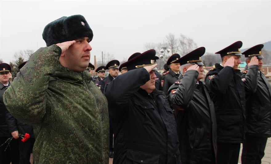 В Северной Осетии росгвардейцы почтили память павших защитников Родины