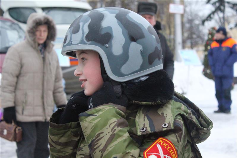 В преддверии Дня защитника Отечества в Вологодской области сотрудники Росгвардии провели для кадетов Урок мужества 