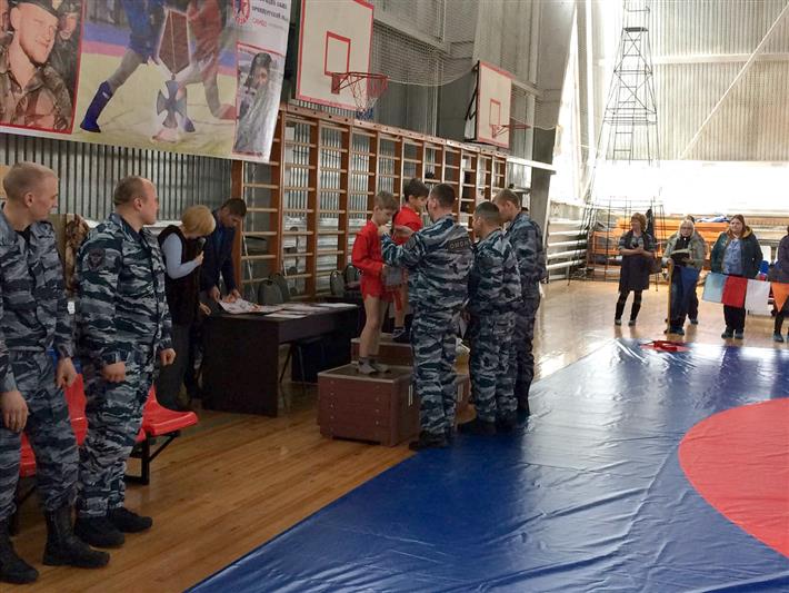 В Орске состоялся турнир по самбо, посвященный памяти бойцов ОМОНа, погибших при исполнении служебного долга