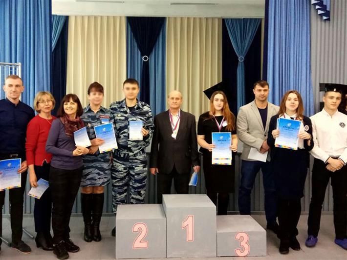 Кузбасский школьник посвятил научную работу службе в спецподразделении Росгвардии  