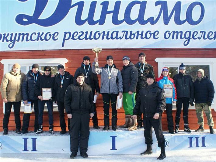 Определились победители соревнований по лыжным гонкам и служебному двоеборью среди подразделений ОМОНа в Иркутске