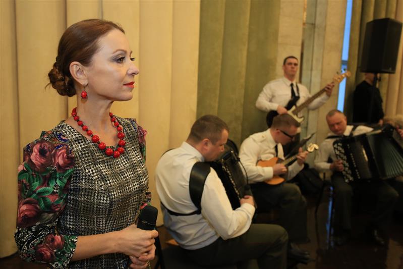 В Томском областном драматическом театре прошла патриотическая акция «Пока сердца для чести живы…»