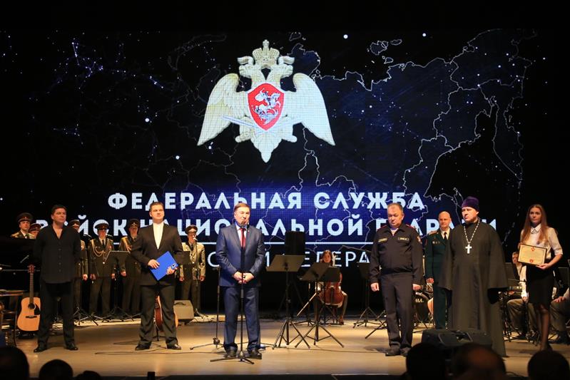В Томском областном драматическом театре прошла патриотическая акция «Пока сердца для чести живы…»