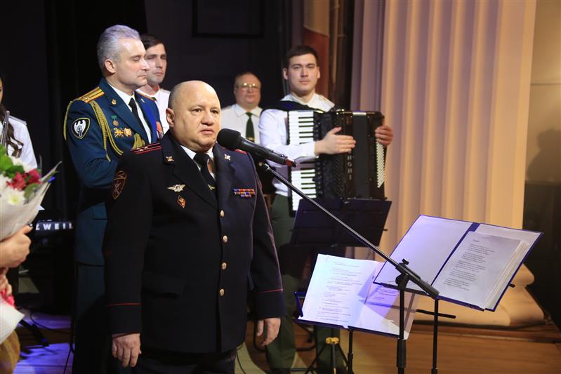 Всероссийская благотворительная патриотическая акция "Пока сердца для чести живы..." - в Барнауле