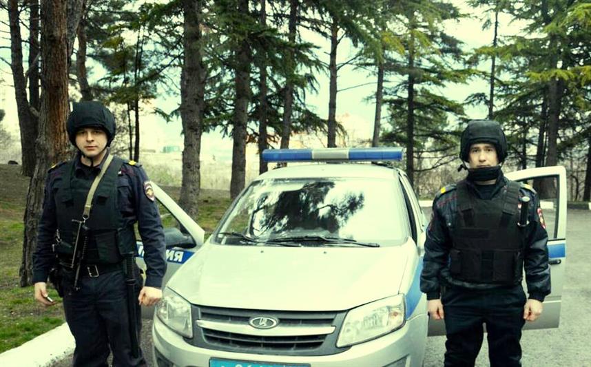 В Ялте крымские росгвардейцы оказали помощь сотрудникам полиции