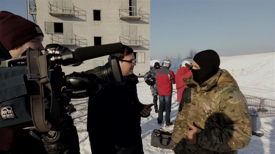 В рамках акции «Мужские профессии» подразделения спецназа Росгвардии при поддержке авиации продемонстрировали возможности служебно-боевого применения (фото, видео)