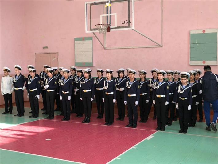 Якутские омоновцы вошли в состав жюри школьного смотра-конкурса песни и строя