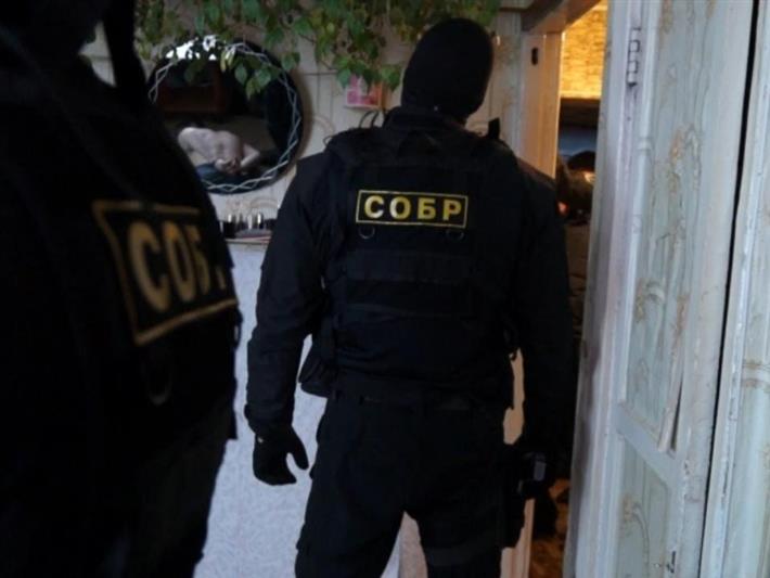 При силовой поддержке астраханского и саратовского СОБРа задержаны подозреваемые в нападении на правоохранителей