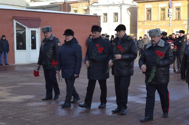 В Самаре представители Росгвардии почтили память погибших коллег