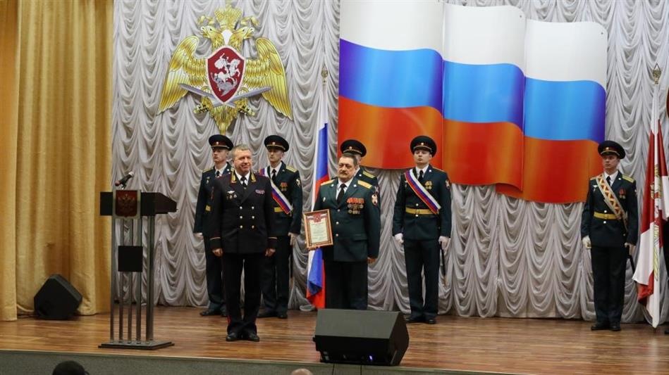 В управлении Уральского округа состоялось торжественное собрание, посвященное Дню войск национальной гвардии РФ