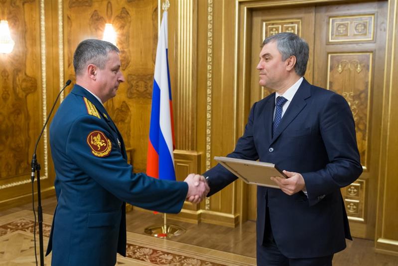 Генерал армии Виктор Золотов и Вячеслав Володин открыли в Государственной думе экспозицию, посвящённую Дню войск национальной гвардии России (фото, видео)