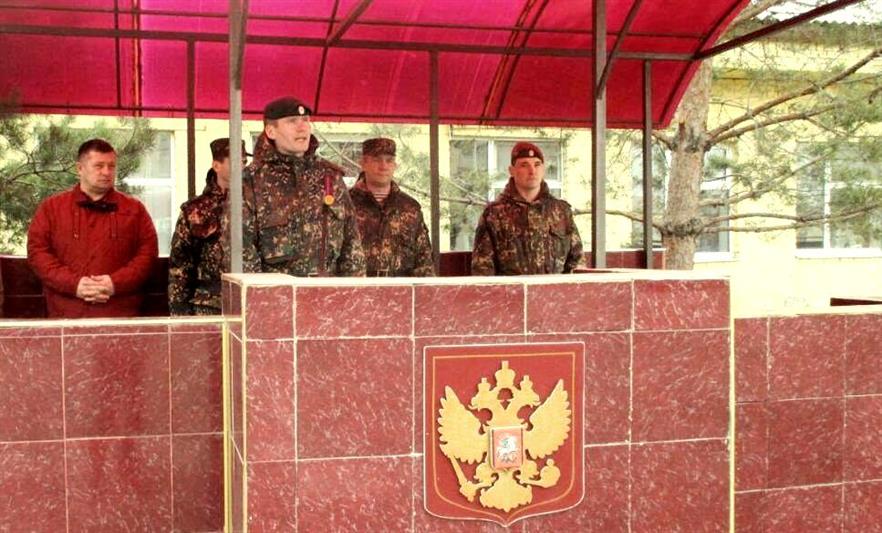 В Астрахани военнослужащие Южного округа провели день открытых дверей для школьников