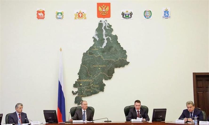 Командующий Уральским округом Росгвардии принял участие в совещании секретаря Совета безопасности РФ