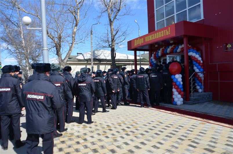 На Сахалине для сотрудников Росгвардии открылся новый  культурно-досуговый центр 