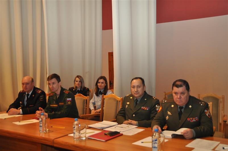 В Новосибирском военном институте состоялась техническая конференция с военнослужащими – владельцами личных транспортных средств 