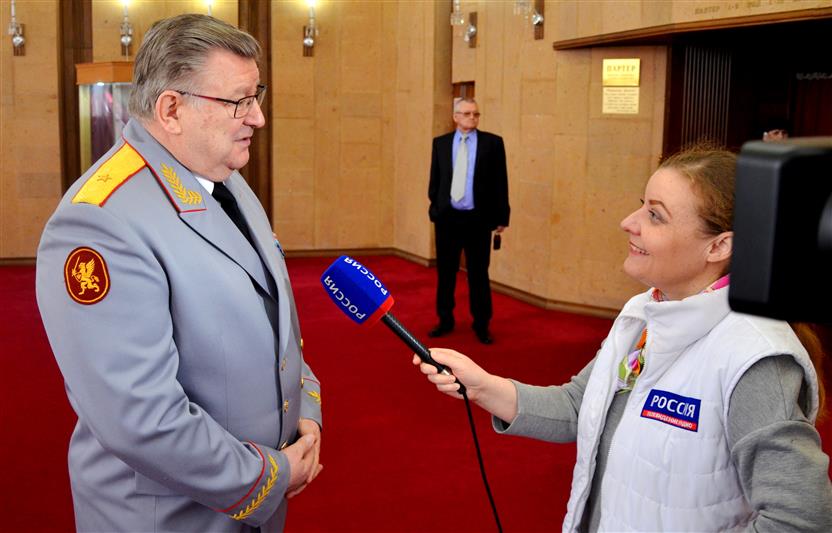 Академический ансамбль песни и пляски Федеральной службы войск национальной гвардии Российской Федерации триумфально выступил в Ростове-на-Дону (фото, видео)