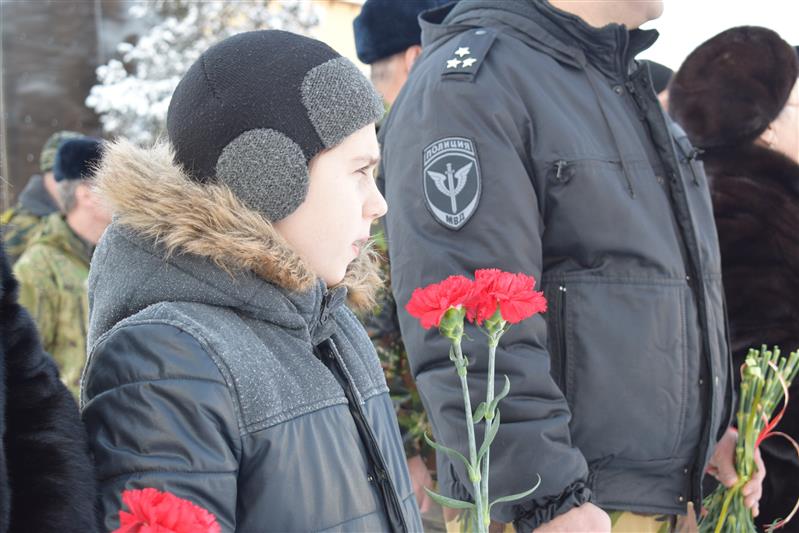 Сотрудники ставропольского ОМОН почтили память сослуживца, погибшего при исполнении служебного долга  