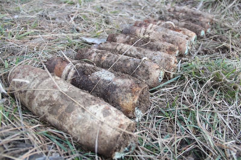 В Севастополе взрывотехники ОМОН «Беркут» обследовали целый арсенал боеприпасов времен Великой Отечественной Войны