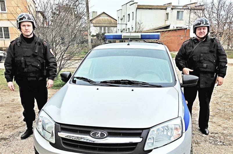 Сотрудники Росгвардии задержали воров, которые промышляли на крымском полуострове