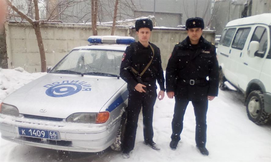 В Екатеринбурге пресечены попытки распространения наркотиков и задержан мужчина с арбалетом, угрожавший убийством