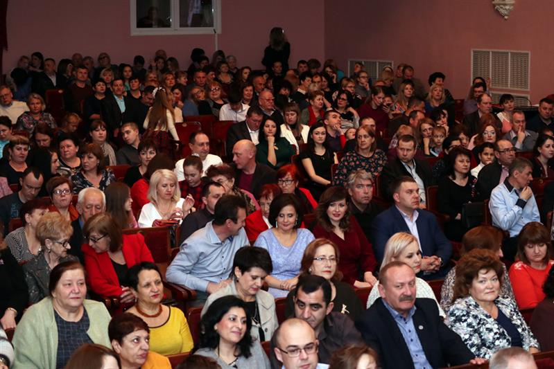 Академический ансамбль песни и пляски Росгвардии выступил  в столице Северо-Кавказского федерального округа