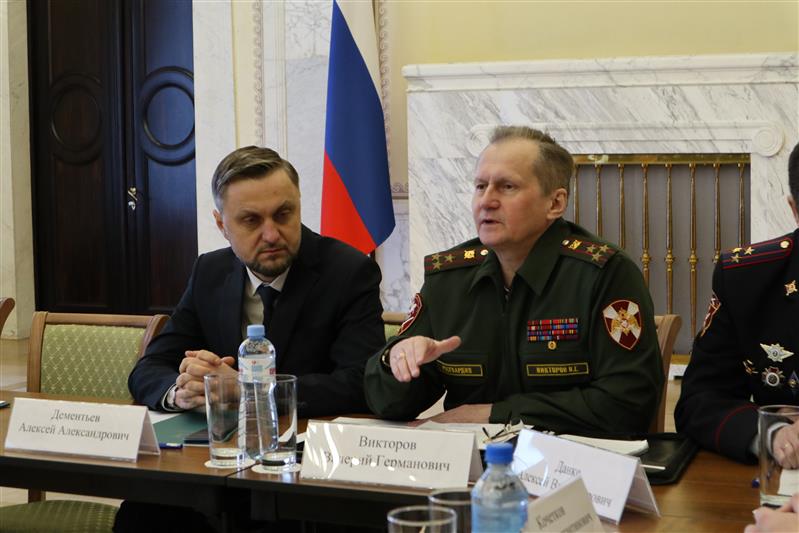 Офицеры Северо-Западного округа Росгвардии приняли участие в заседании межведомственной рабочей группы по вопросам связей с общественностью