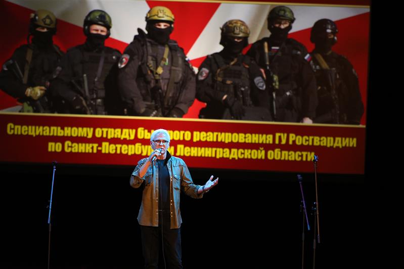 Статс-секретарь – заместитель директора Росгвардии генерал-полковник Сергей Захаркин поздравил сотрудников СОБР «Гранит» с 25-летием отряда (фото, видео)